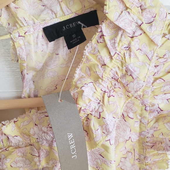 J. Crew Ruffled Sleeveless Blouse in Pastel Floral | NWT - Picture 6 of 10